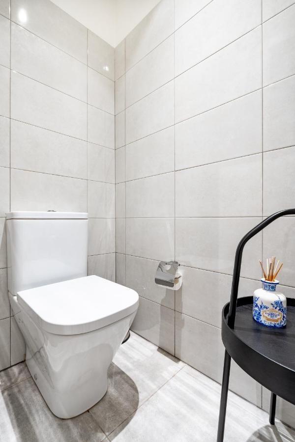 Viva Trindade Downtown Apartment Porto Bagian luar foto